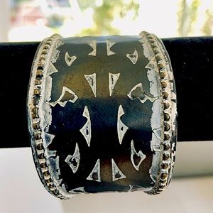 Vintage Patinad Indian Cuff